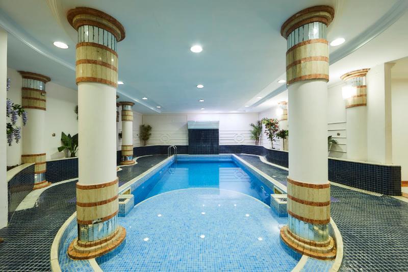 לואנדה Hotel Florenca מראה חיצוני תמונה