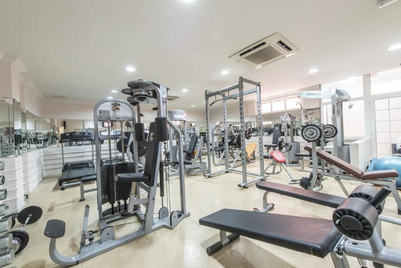 לואנדה Hotel Florenca מראה חיצוני תמונה