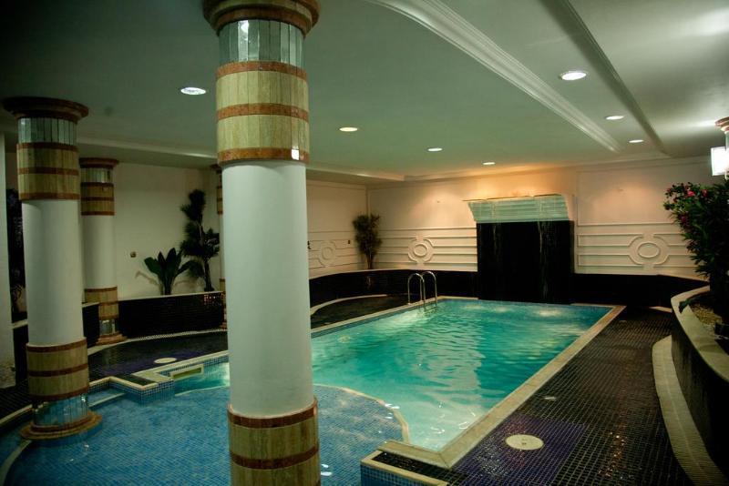לואנדה Hotel Florenca מראה חיצוני תמונה