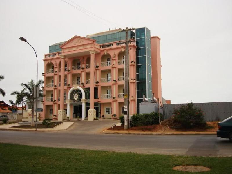 לואנדה Hotel Florenca מראה חיצוני תמונה
