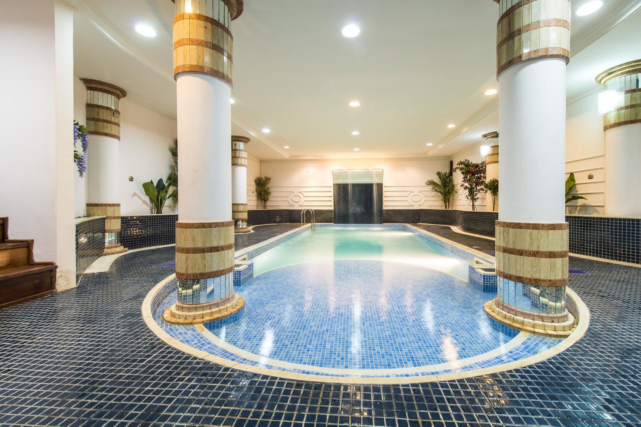 לואנדה Hotel Florenca מראה חיצוני תמונה