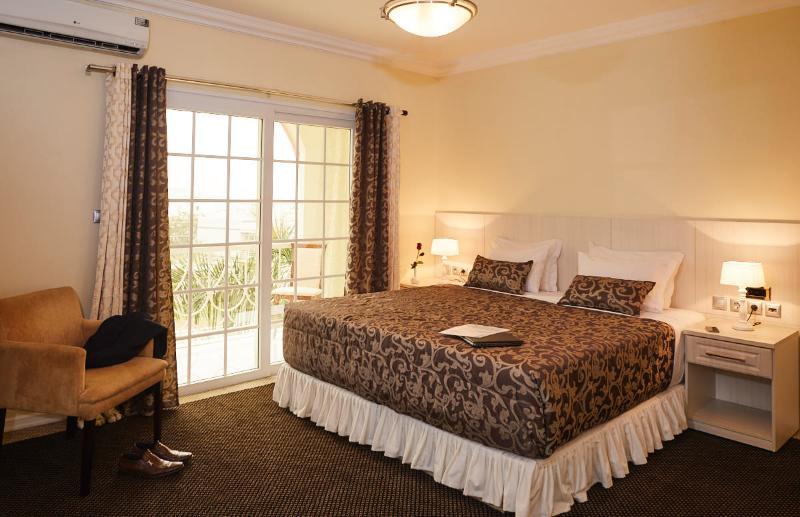 לואנדה Hotel Florenca מראה חיצוני תמונה