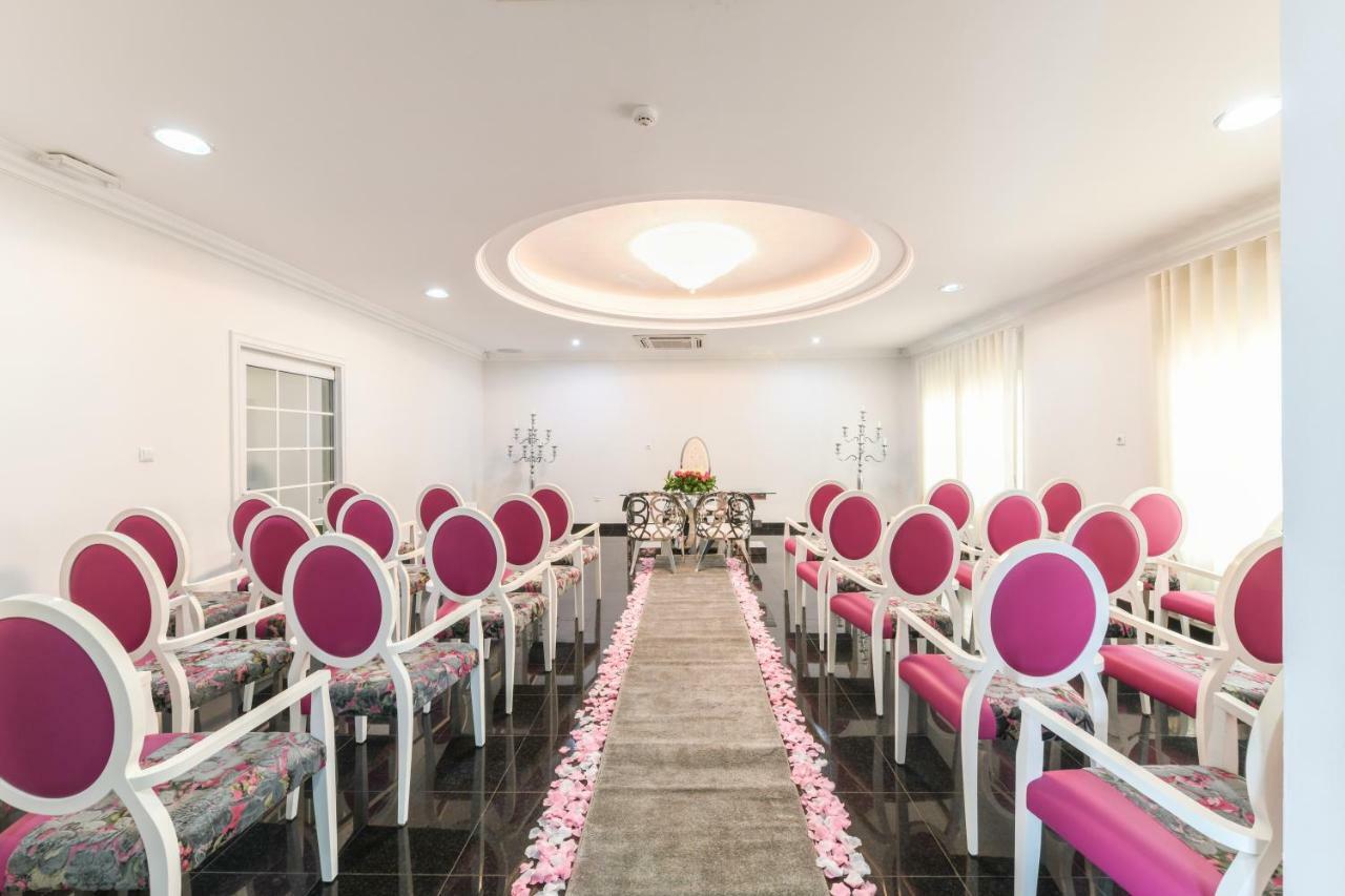 לואנדה Hotel Florenca מראה חיצוני תמונה