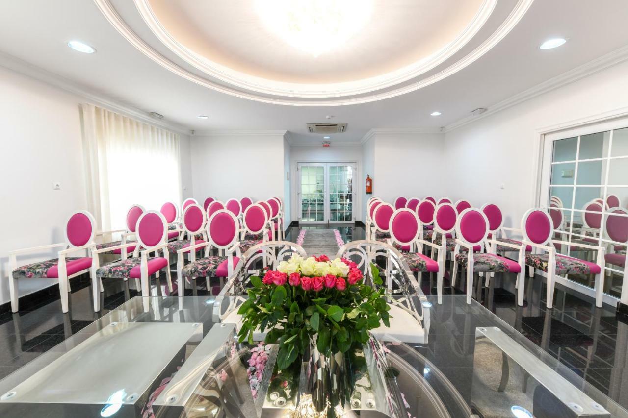 לואנדה Hotel Florenca מראה חיצוני תמונה